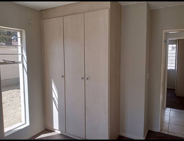 2 BEDROOM SECTIONAL TITLE FOR SALE IN KLIPPOORTJE